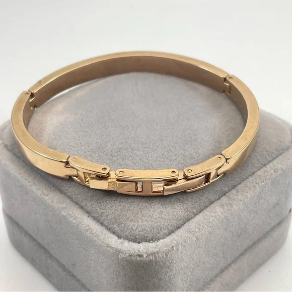 Vintage Ann Klein Rose Gold Tone Rhinestone Fold Over Clasp Bangle Bracelet